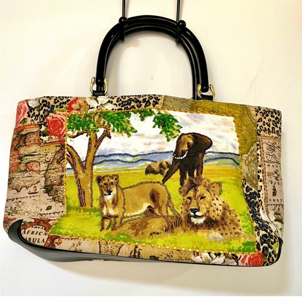 Lion, Elephant Jungle purse - Picture 14 of 15